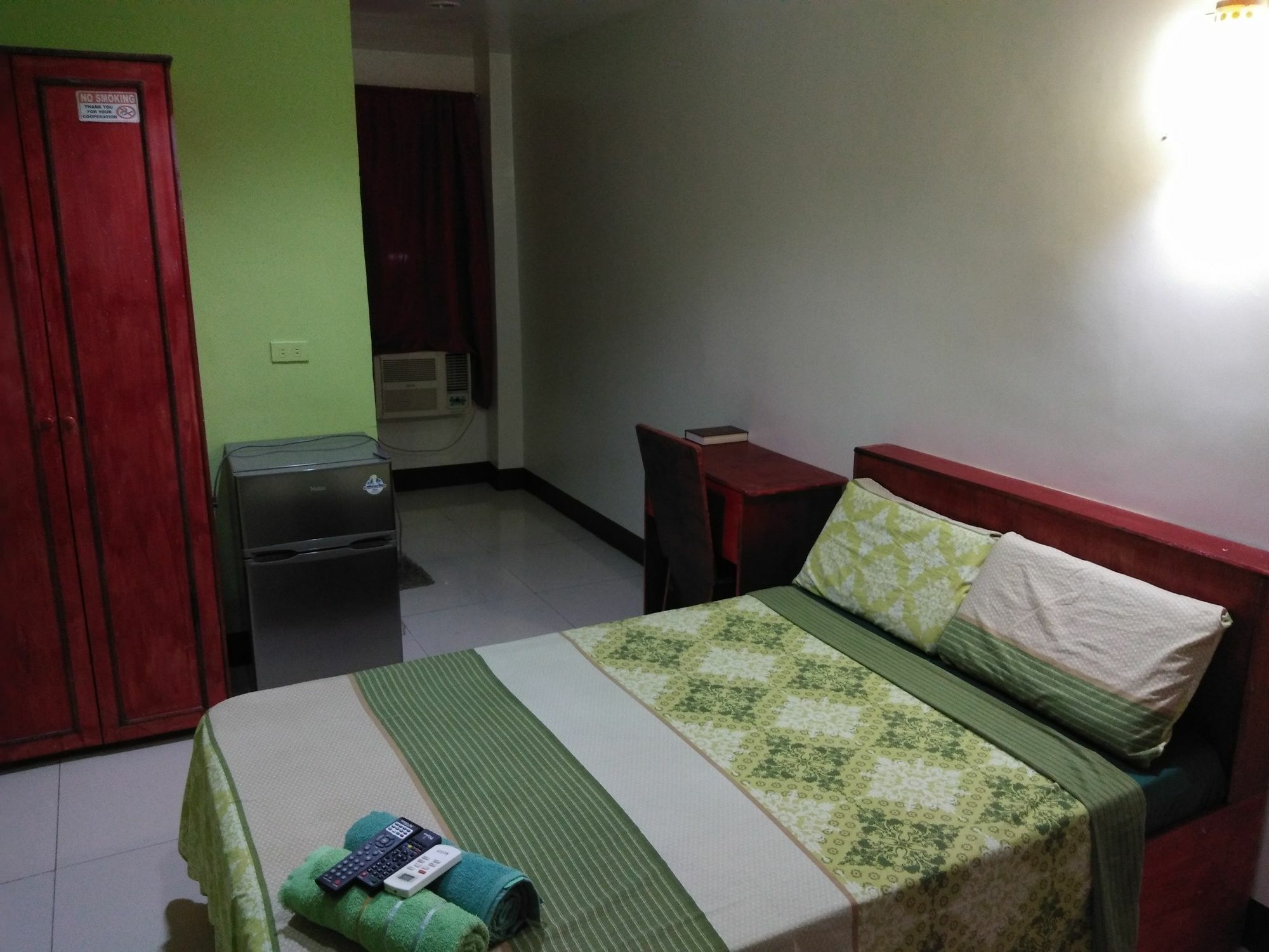 Aosmec Square Hotel Lapu-Lapu City Buitenkant foto